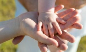 Oración adecuada_Oración de los padres por el niño